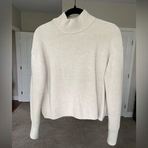 Lululemon Merino Wool Blend Ribbed Turtleneck Sweater